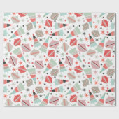 レトロシックなクリスマスツリーとオーナメントパターン ラッピングペーパー (フラット)