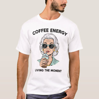 レトロシックシニアウーマンアイスコーヒーTシャツ Tシャツ