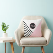 レトロシックストライプモノグラムとカラーブロック クッション (椅子)