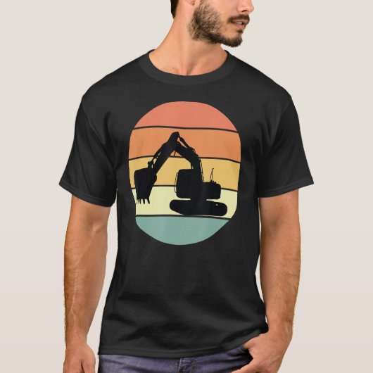 レトロショベルアパレル重建築装置 Tシャツ (正面)