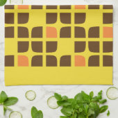 レトロスクエアイエローブラウンカスタムファミリー名 キッチンタオル (折り畳み)