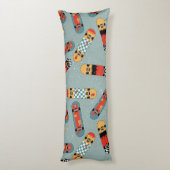 レトロスケートボードブルークールパターン ボディピロー (裏面 (縦))