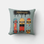 レトロスケートボードブルークール名前をカスタムする クッション (正面)