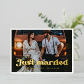 レトロスタイリッシュたった今結婚しました金ゴールドフォイル写真カード 箔招待状 (立ち正面)