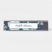 レトロスタイリッシュエレガント青白い花 デスクネームプレート (正面)