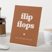 レトロスタイリッシュバーンドオレンジビーチサンダル結婚ズ 台座サイン (インサイチュ)