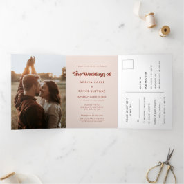 レトロスタイリッシュピーチピンクオールインワン結婚の写真 三つ折り招待状