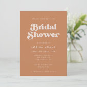 レトロスタイリッシュブラウンシュガーフォトブライダルシャワー 招待状 (スタンド正面)
