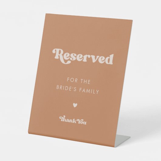 レトロスタイリッシュブラウンシュガー家族向け 台座サイン (正面)