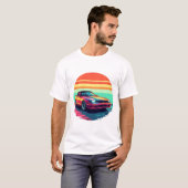 レトロスタイルのスポーツカーと日没の背景 Tシャツ (正面フル)