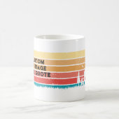 レトロスタイルイングリッシュブルドッグストライプのドッグ恋人 コーヒーマグカップ (中央)