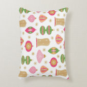 レトロスタイルクリスマスオーナメント – ピンクグリーン金ゴールド アクセントクッション (正面(垂直))