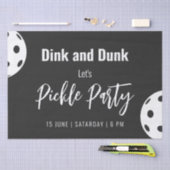 レトロスタイルネオンブラックをテーマにしたピックボール誕生日 薄葉紙 (クラフト)