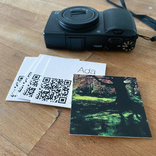 レトロスタイルブラックレッドプロフェッショナル スクエア名刺