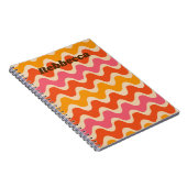 レトロスタイル波（ピンクのオレンジ色の赤） パーソナライズされた ノートブック (右側)