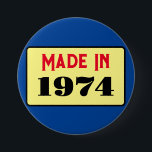 レトロスタイル50th birthday badge 1974 缶バッジ<br><div class="desc">これは誕生日ピンバッジスタイリッシュのための本当に素敵なデザインである。</div>