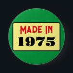 レトロスタイル50th birthday badge 1975 缶バッジ<br><div class="desc">これは誕生日ピンバッジスタイリッシュのための本当に素敵なデザインである。</div>