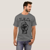 レトロスタイル- N.W.O. Raise Fist Tシャツ (正面フル)
