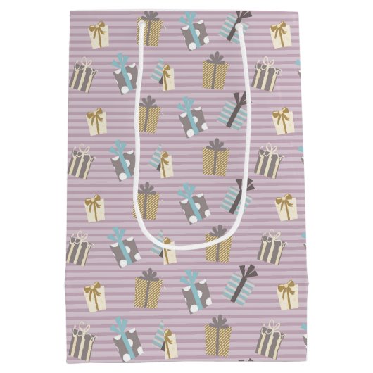 レトロストライプとギフトのクリスマスパターン ミディアムペーパーバッグ (裏面)