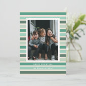 レトロストライプの色合い緑のフォトクリスマス シーズンカード (スタンド正面)