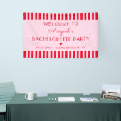 レトロストライプ 赤とピンクのブライズメイドパーティー 横断幕 (トレードショー)