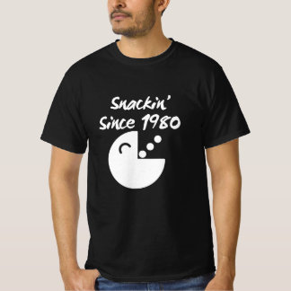 レトロスナック攻撃:1980ピクセルアート以来のスナッキン Tシャツ