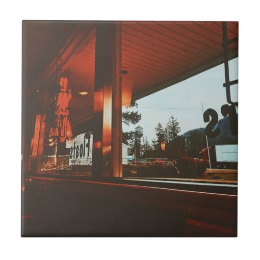 レトロダイナーin太平洋北西部 タイル (正面)