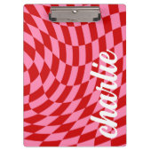 レトロチェッカーボード渦波ピンレッド クリップボード (正面)