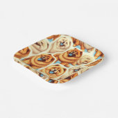 レトロチョウ – チョウのシームレスなパターン ペーパープレート (傾斜あり)