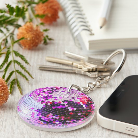 レトロディスコボールスパークルグリッターピンク誕生日 キーホルダー (正面右)