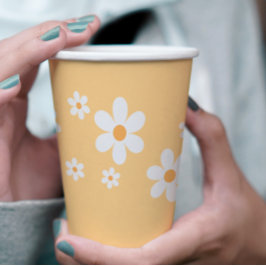 レトロデイジーイエローボホベイビーシャワー 紙コップ