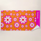 レトロデイジーパターンピンク&オレンジ70sフローラ名 ビーチタオル (正面)