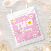 レトロデイジーフラワーツーグルーヴィー2番目の誕生日パーティー フェイバーバッグ (クリップ留めされた状態)