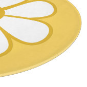 レトロデイジーフラワー独身のインマスタードイエロー カッティングボード (角)