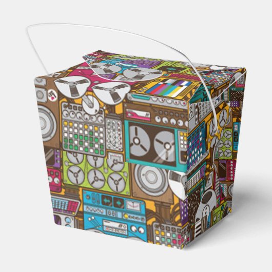 レトロデバイスStudioテイクアウト特典ボックスの記録 フェイバーボックス (裏面サイド)