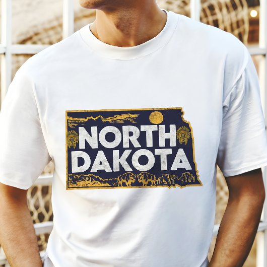 レトロトラベルアイコニックノースダコタグラフィック Tシャツ