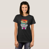 レトロドイツの羊飼いママ犬のママ母ペットママ Tシャツ (正面フル)