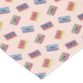 レトロネオンオーディオカセットテープパターン テーブルクロス (アングル)