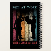 レトロノートブックPC出勤の男性 ノートブック (裏面)