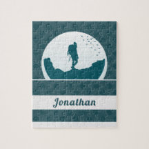 レトロハイキングキャンピングランドスケープ名前をカスタムするティール（緑がかった色）