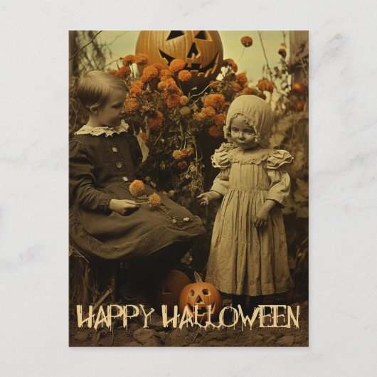 レトロハロウィーンの不気味な女の子と彫りカボチャ ポストカード (正面)