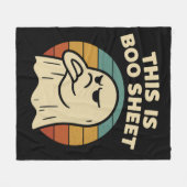 レトロハロウィーン おもしろガイコツ "This Is Boo Sheet" フリースブランケット (正面(横))