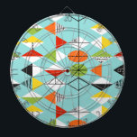 レトロハーレクインパタンダーツボード ダーツボード<br><div class="desc">このレトロハーレクイン柄ダーツボードは、その中モダン半スタイルで素晴らしす。ヴィンテージインスパイアデザインは、三角形状の列がハーレクイン模様を形成するアクア背景を特徴とする。2色のダイヤモンドの形は黄色、白、赤、オレンジ、黒、緑、白と黒のアクセントがある。でも待て、もっと多くある！オレンジ色の楕円、黒いスターバストを持つ緑の楕円、黒いダイヤモンドの輪郭もある。時間は進むが、この感じカラフル幾何学的な宝と過去からキッチーの爆発を見つけたように。</div>