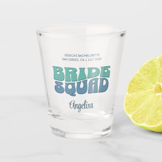 レトロバチェロレッテ花嫁スクワッドブリーズメイド ショットグラス (正面)
