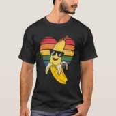 レトロバナナの遊び心あふれるデザイン メンズ レディース キッズ Tシャツ (正面)