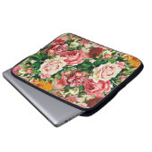 レトロバラノートパソコンのケース – バラは赤 – ヴィンテージ ラップトップスリーブ (正面下部)