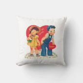 レトロバレンタインデー、ヴィンテージガール&ボーイハート クッション (正面)