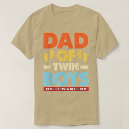 レトロパパのツインボーイズクラシックオーバーシーバー父 Tシャツ (デザイン正面)