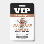 レトロパーソナライズされたサッカー誕生日パーティーの好意 バッジ (Front)