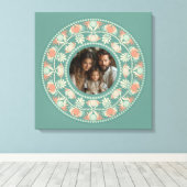 レトロパーソナライズされたセージ&サンドマンダラフォトフレーム キャンバスプリント (インサイチュ (ウッドフロア))